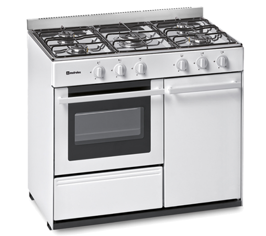 FOGaO MEIRELES - N 921 W NAT ST FOGaO MEIRELES - N 921 W NAT ST